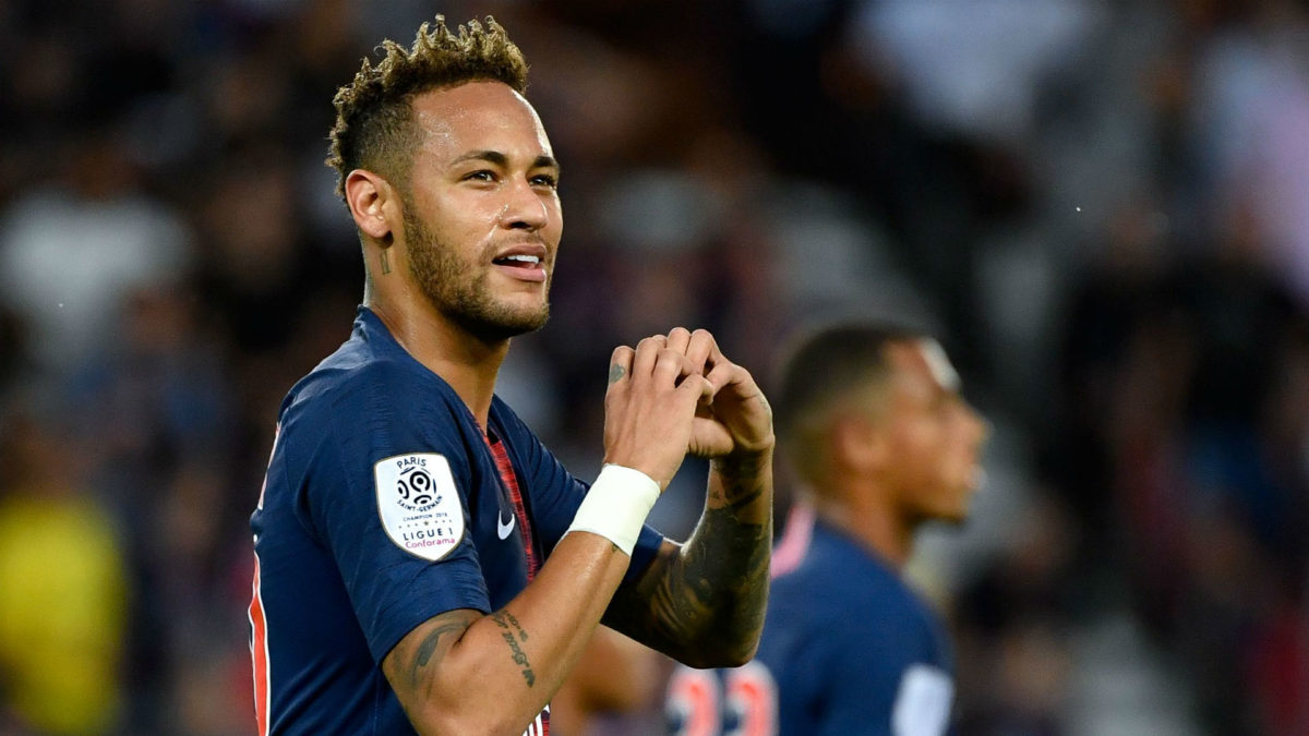 Cedera Metatarsal Membuat Neymar Sulit Tampil Dalam Laga PSG Kontra United