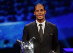 Virgil Van Dijk Dinilai Belum Layak Memenangkan UEFA Awards